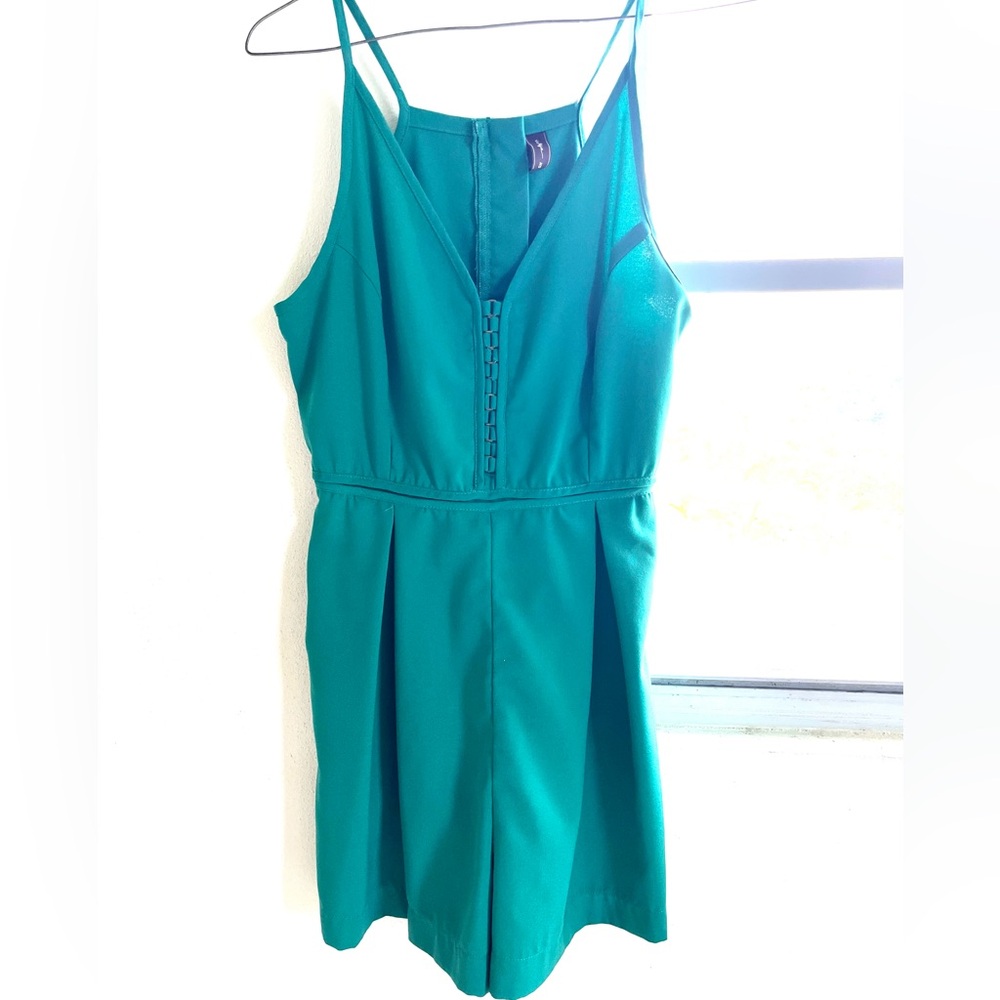 Green Short Romper Valija Gitana Brand